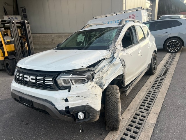 DACIA Duster TCe 150 Extreme 4x4-image-7