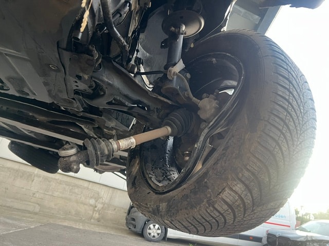 DACIA Duster TCe 150 Extreme 4x4-image-10