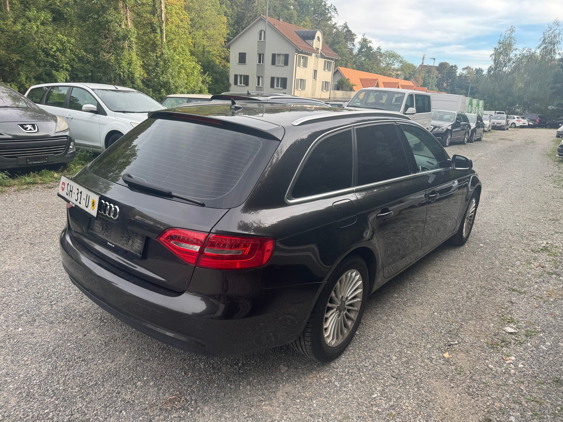 AUDI A4 Avant 2.0 TDI multitronic-image-3