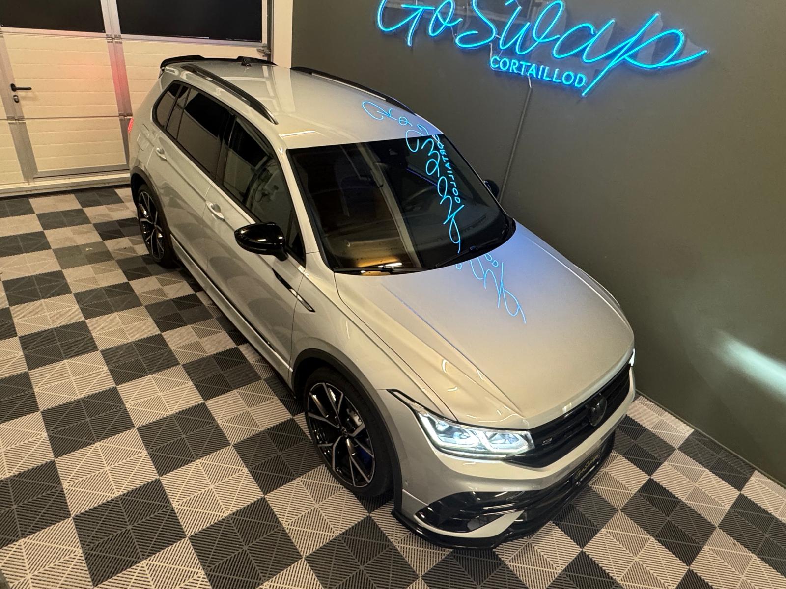 VW Tiguan 2.0TSI R 4Motion DSG-image-6