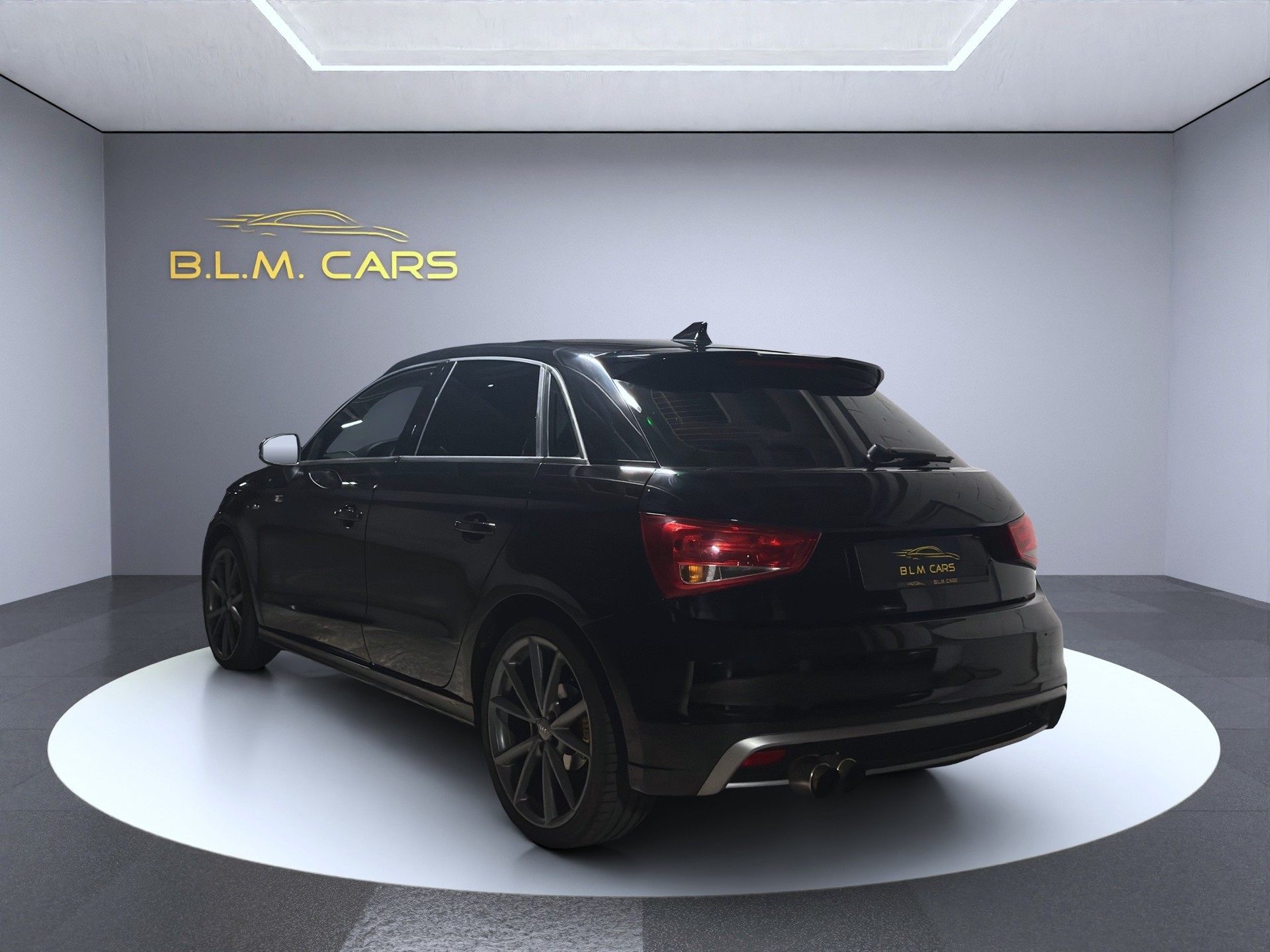AUDI A1 Sportback Sport 1.4 TFSI Ambition S-tronic-image-4