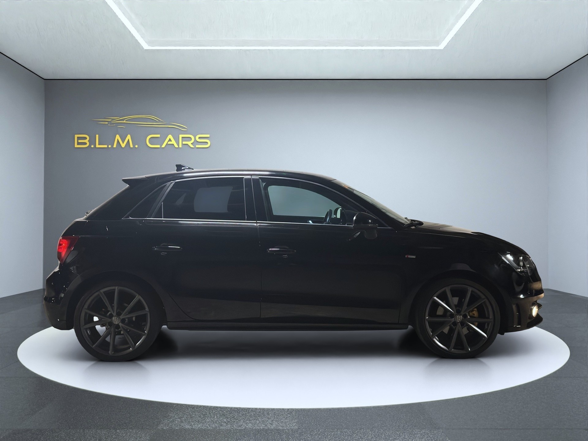 AUDI A1 Sportback Sport 1.4 TFSI Ambition S-tronic-image-7