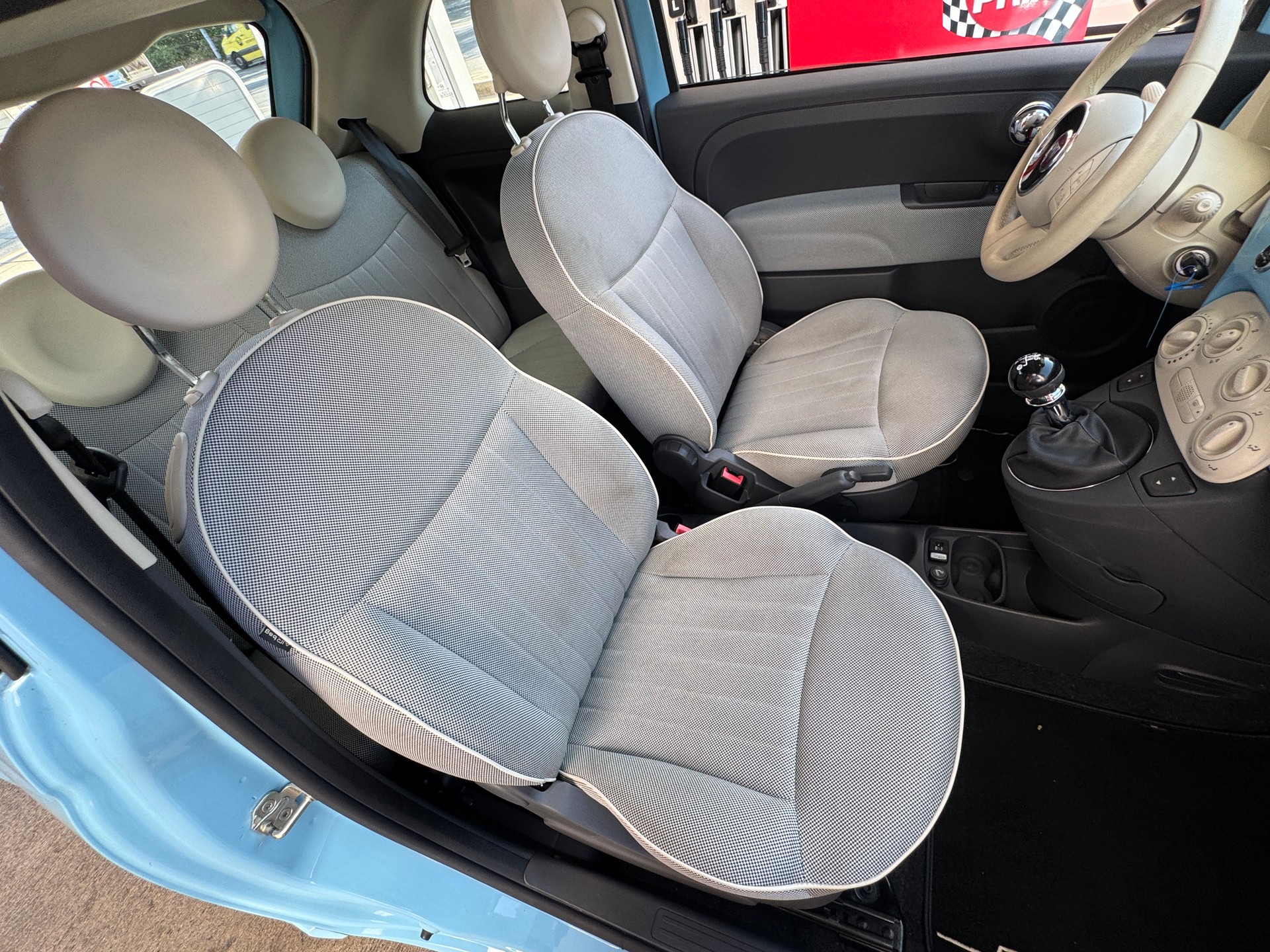 FIAT 500 1.2 Lounge-image-7