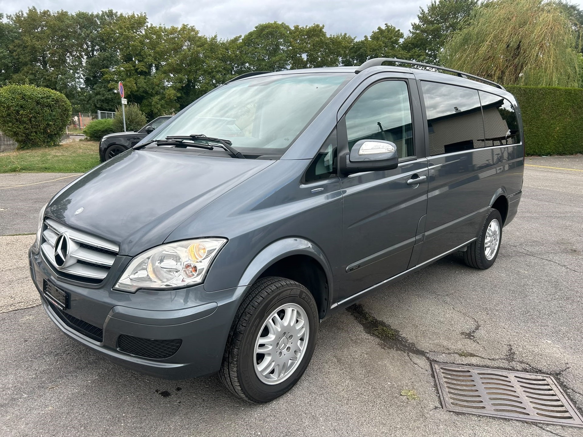 MERCEDES-BENZ Viano 2.2 CDI Blue Eff. Trend Ed. L 4Matic A-image-0