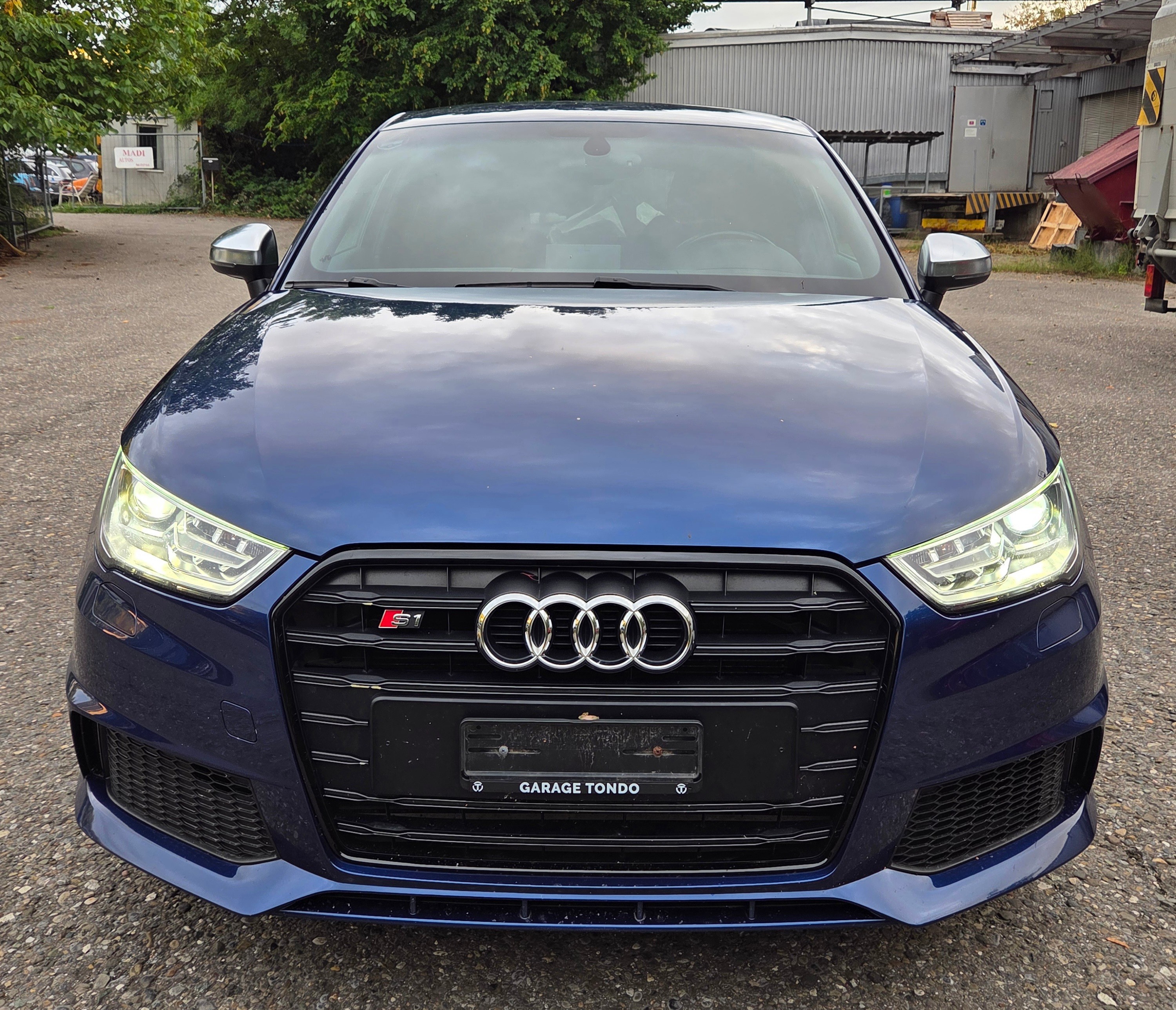 AUDI S1 Sportback 2.0 TFSI quattro — slika 1