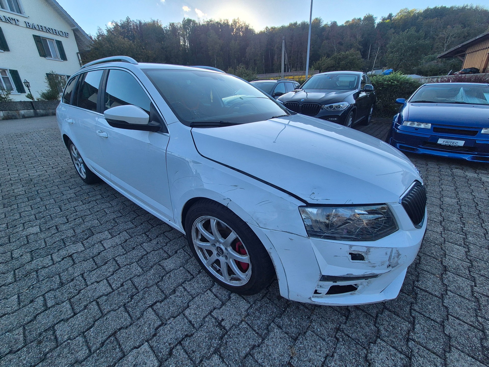 SKODA Octavia Combi 2.0 TDI RS DSG-image-4