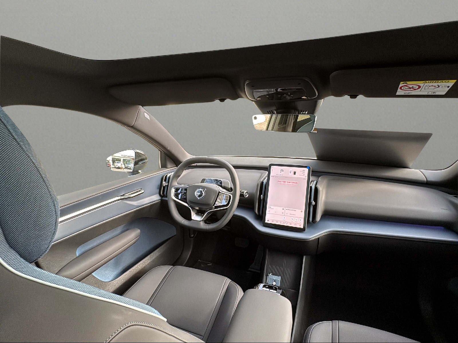 VOLVO EX30 P8 69 kWh AWD Ultra-image-15
