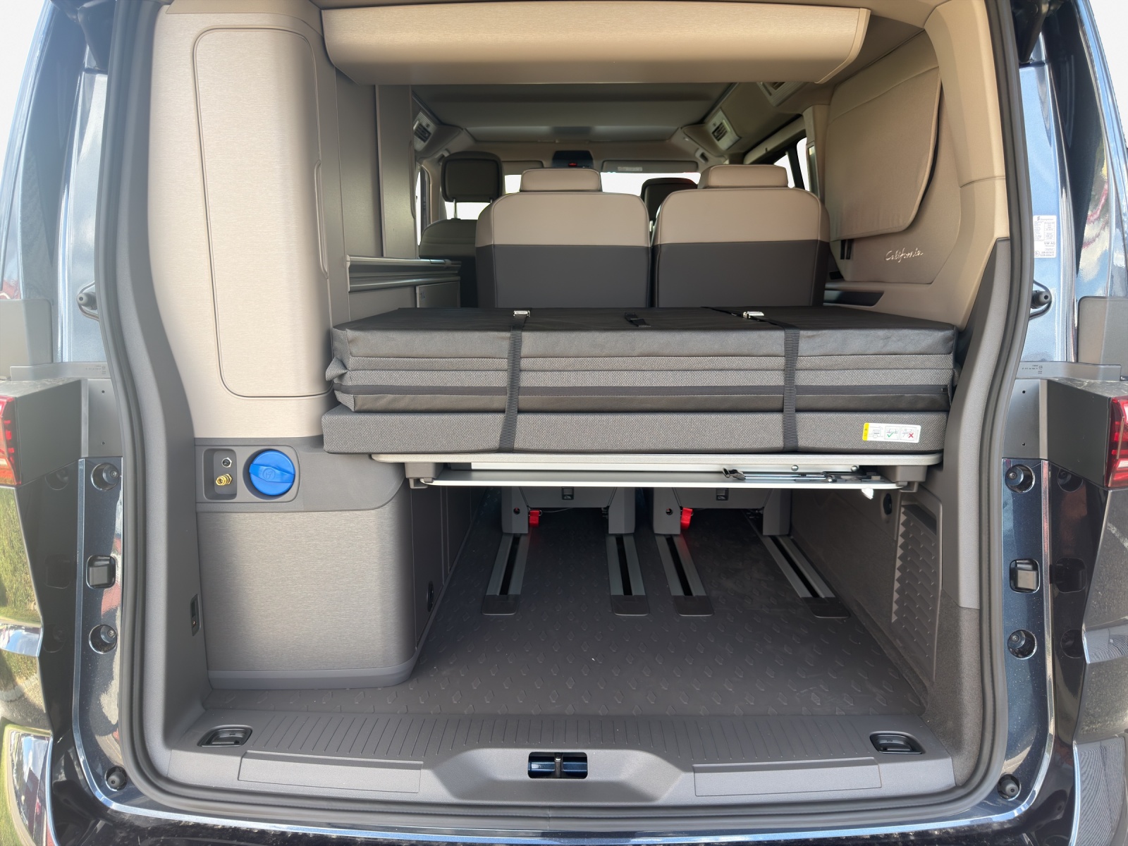 VW California 2.0 TDI Ocean Liberty-image-12