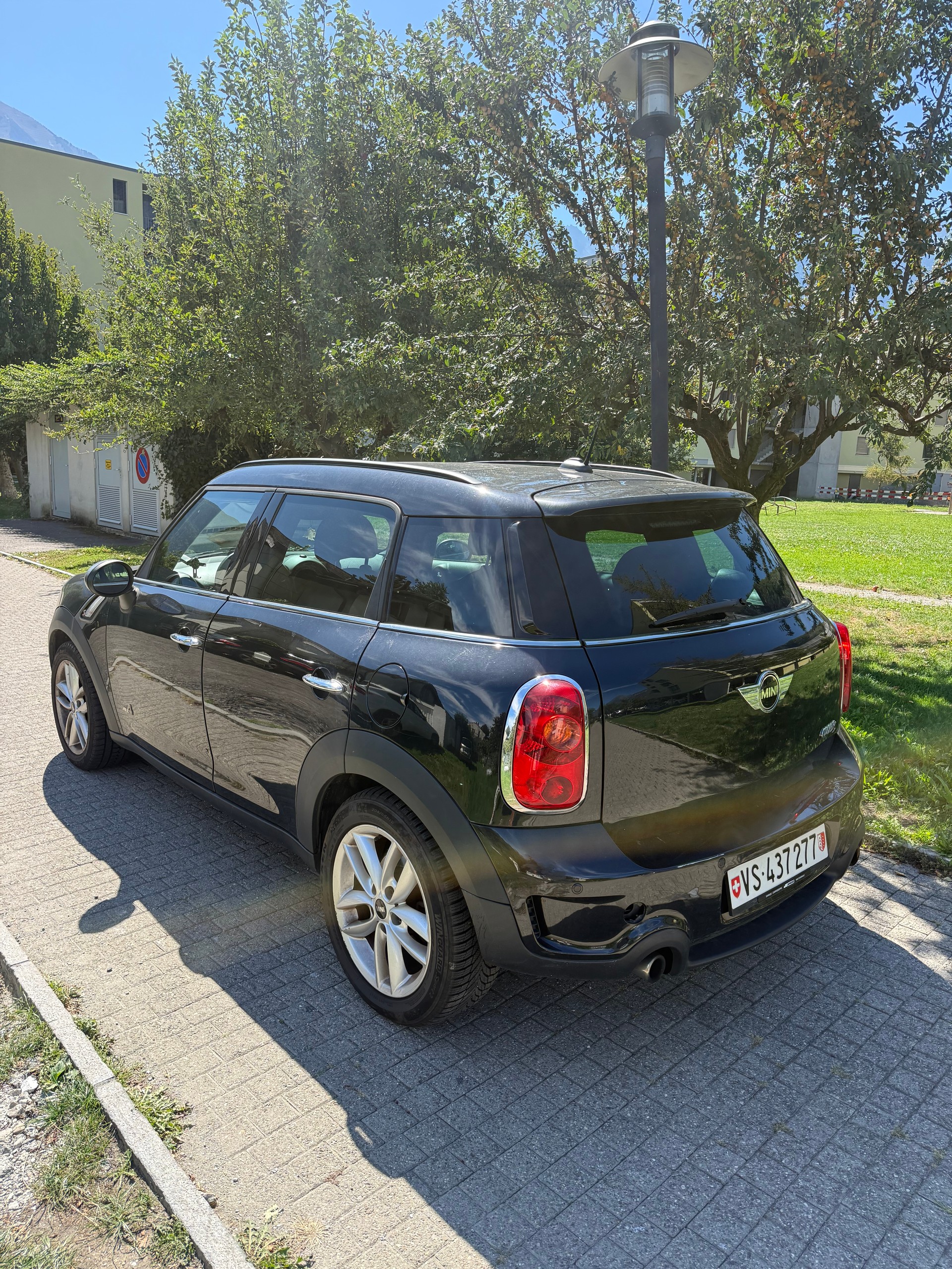 MINI Countryman Cooper S ALL4 Steptronic-image-4
