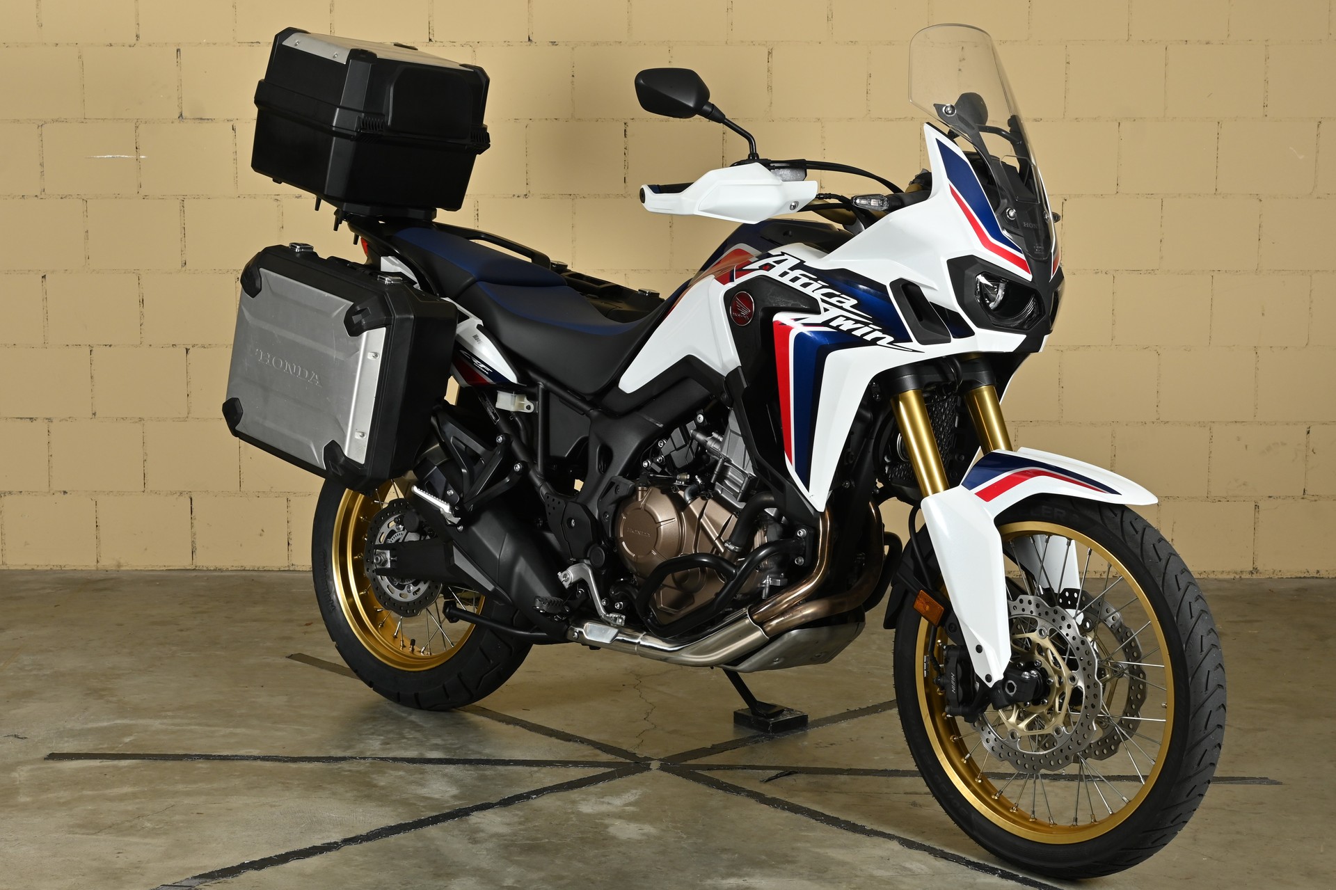 HONDA CRF 1000A Africa Twin-showroom-element-1