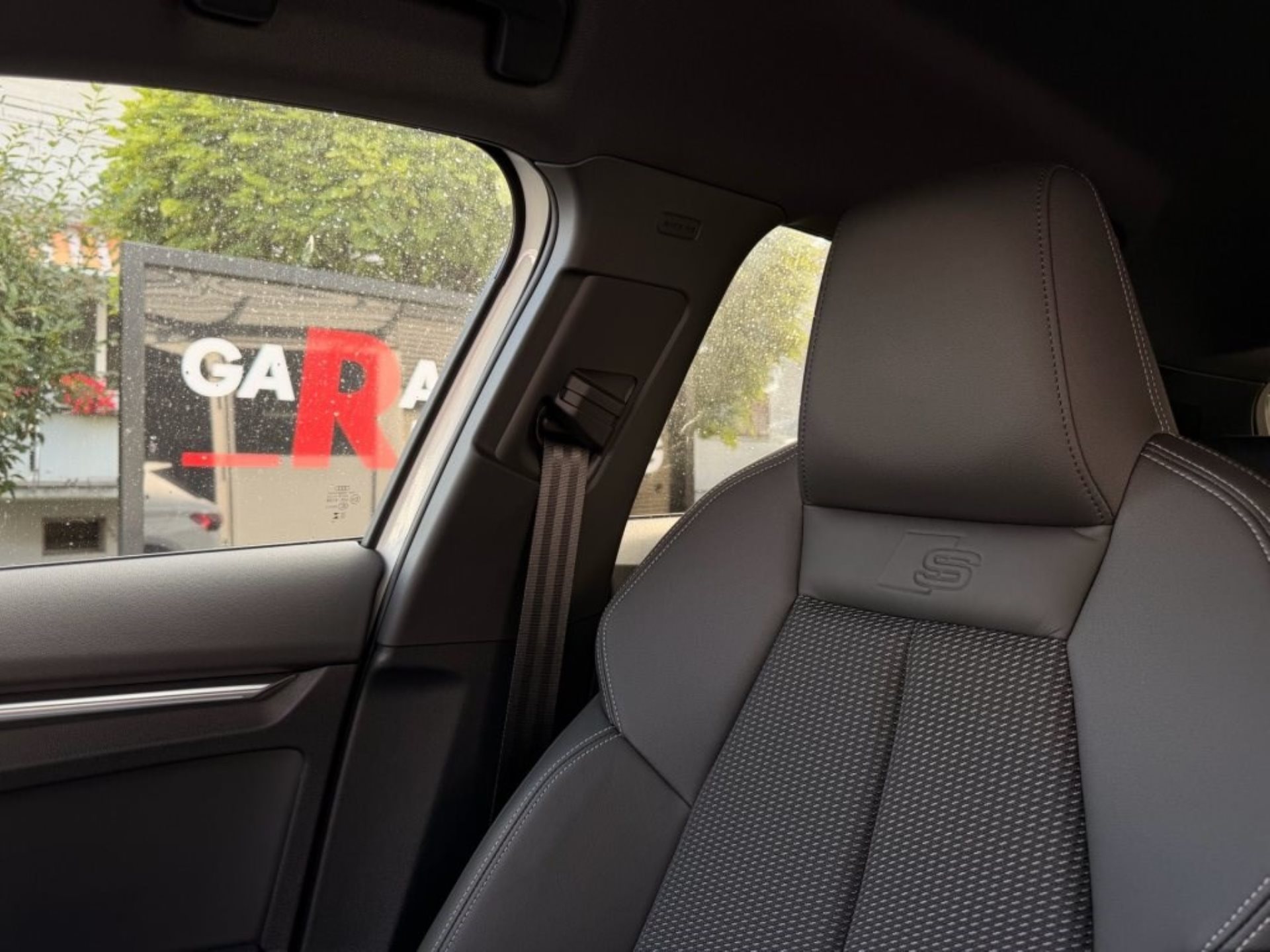 AUDI S3 SPORTBACK 2.0 TFSI QUATTRO *** FACELIFT & AKRAPOVIC ABGAS ***-image-23