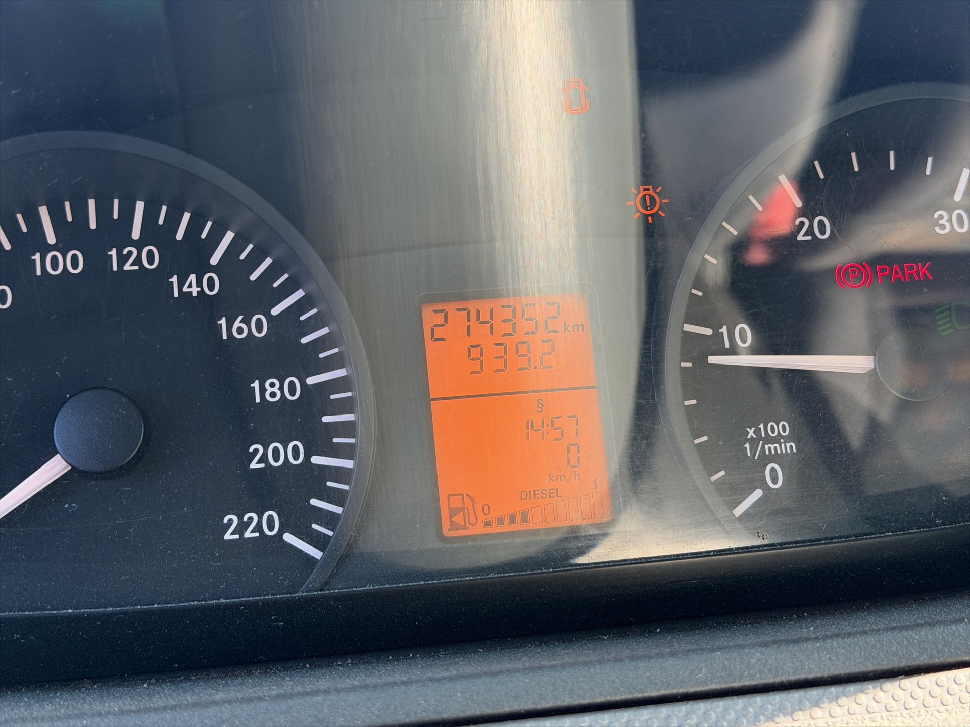 MERCEDES-BENZ Vito 111 CDI-image-12