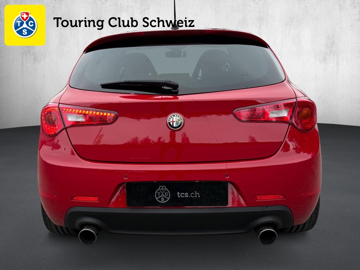 ALFA ROMEO Giulietta 1750 TBi Quadrifoglio Verde TCT-image-2