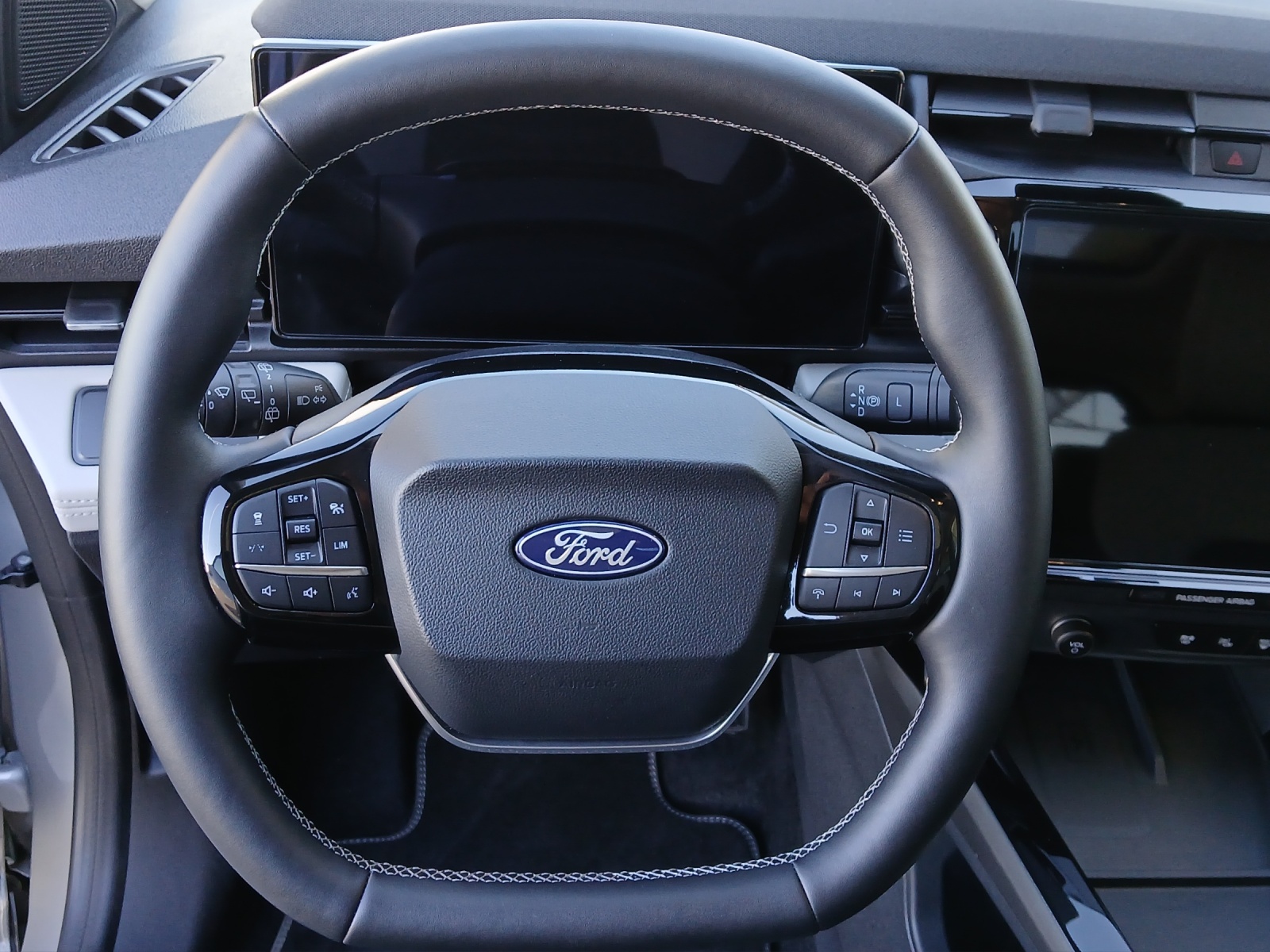 FORD Puma Gen-E Premium-image-9