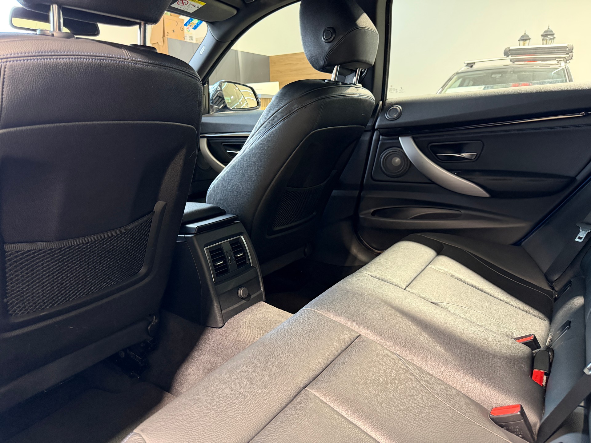 BMW 335d GT xDrive M Sport Steptronic-image-10