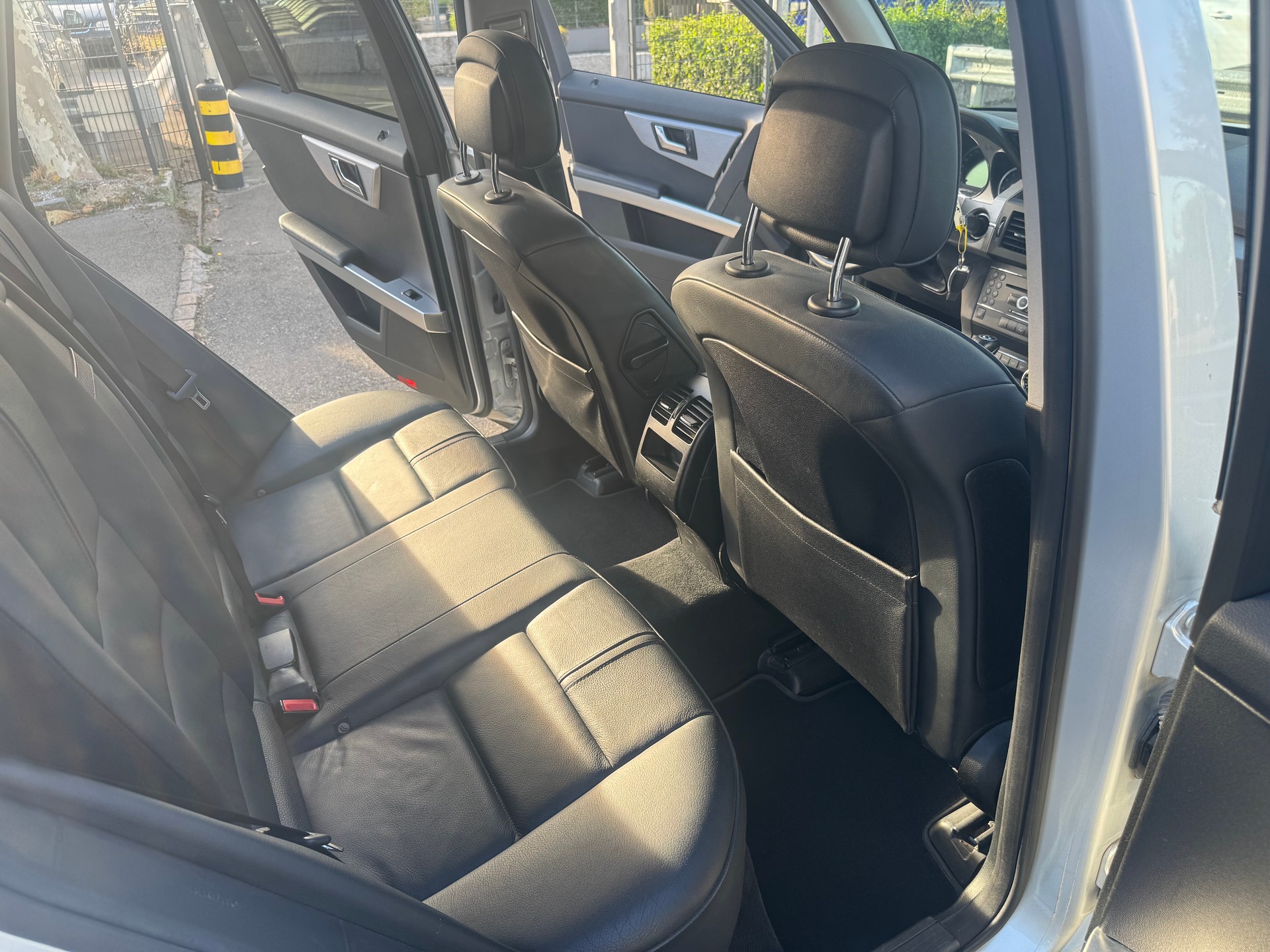 MERCEDES-BENZ GLK 300 (280) 4Matic 7G-Tronic-image-4