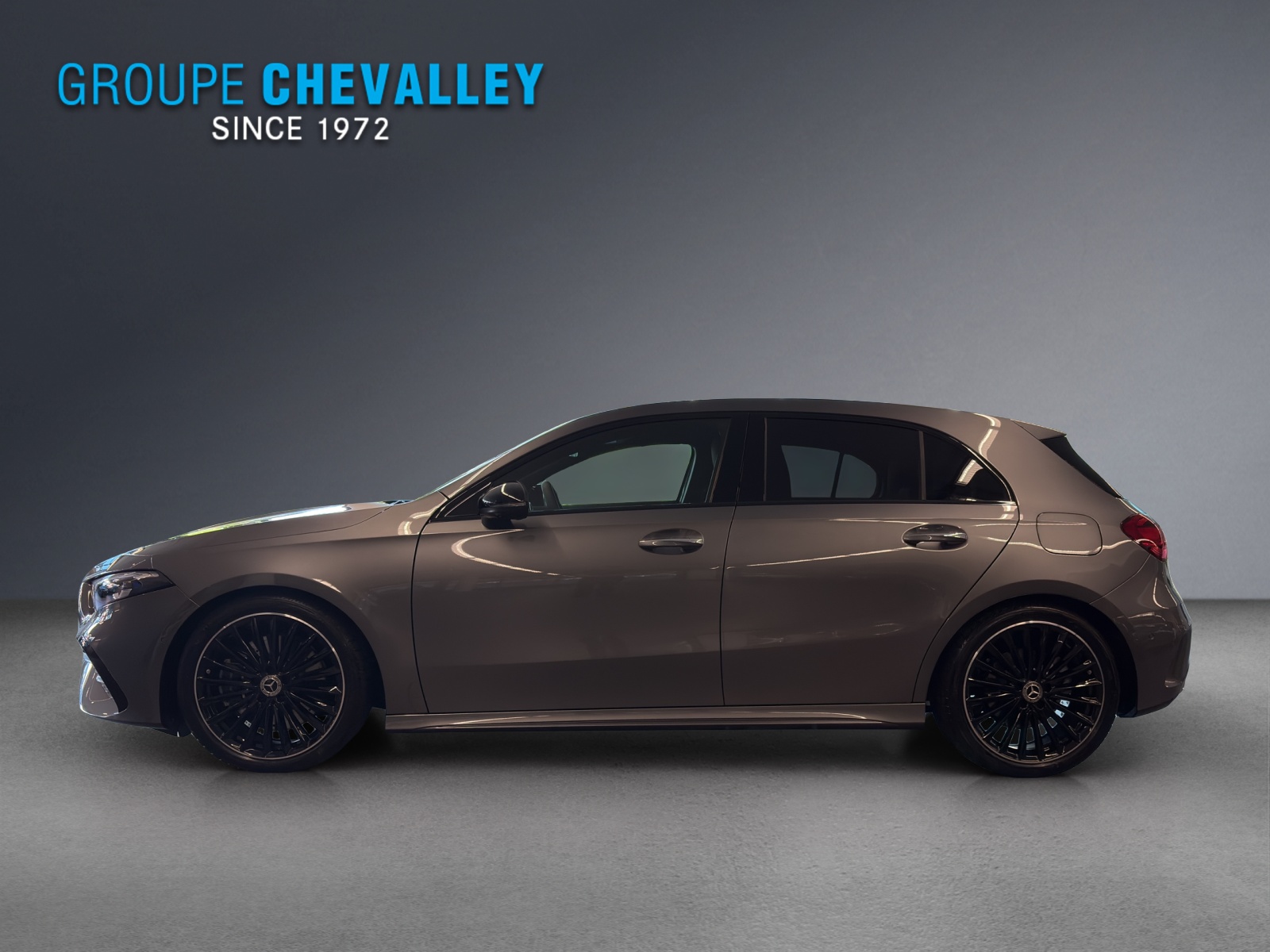 MERCEDES-BENZ A250 4MATIC Berline Compacte-image-1