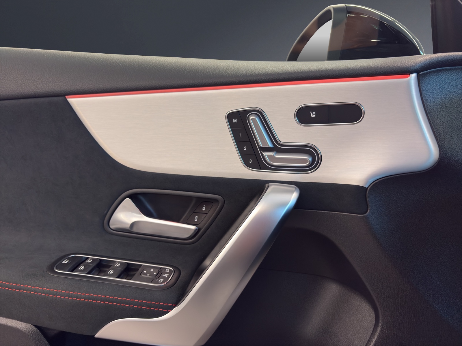 MERCEDES-BENZ A250 4MATIC Berline Compacte-image-5