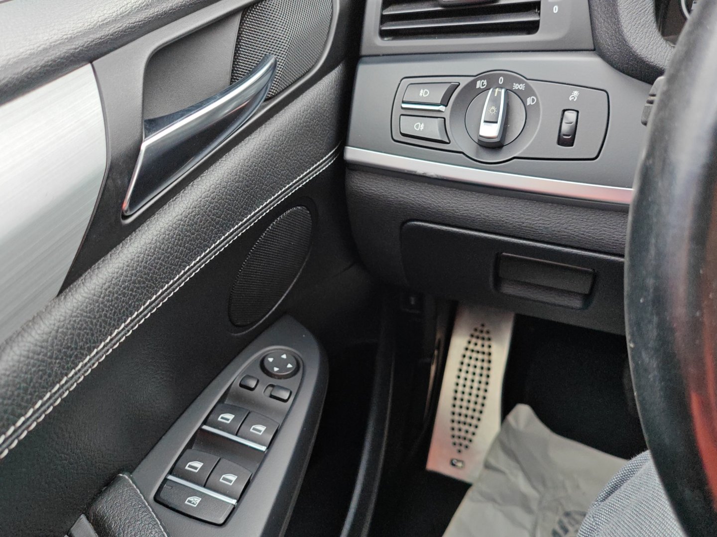 BMW X3 xDrive 35d Steptronic M-Sport (Véhicule Suisse · Expertise du jour · Garantie)-image-19