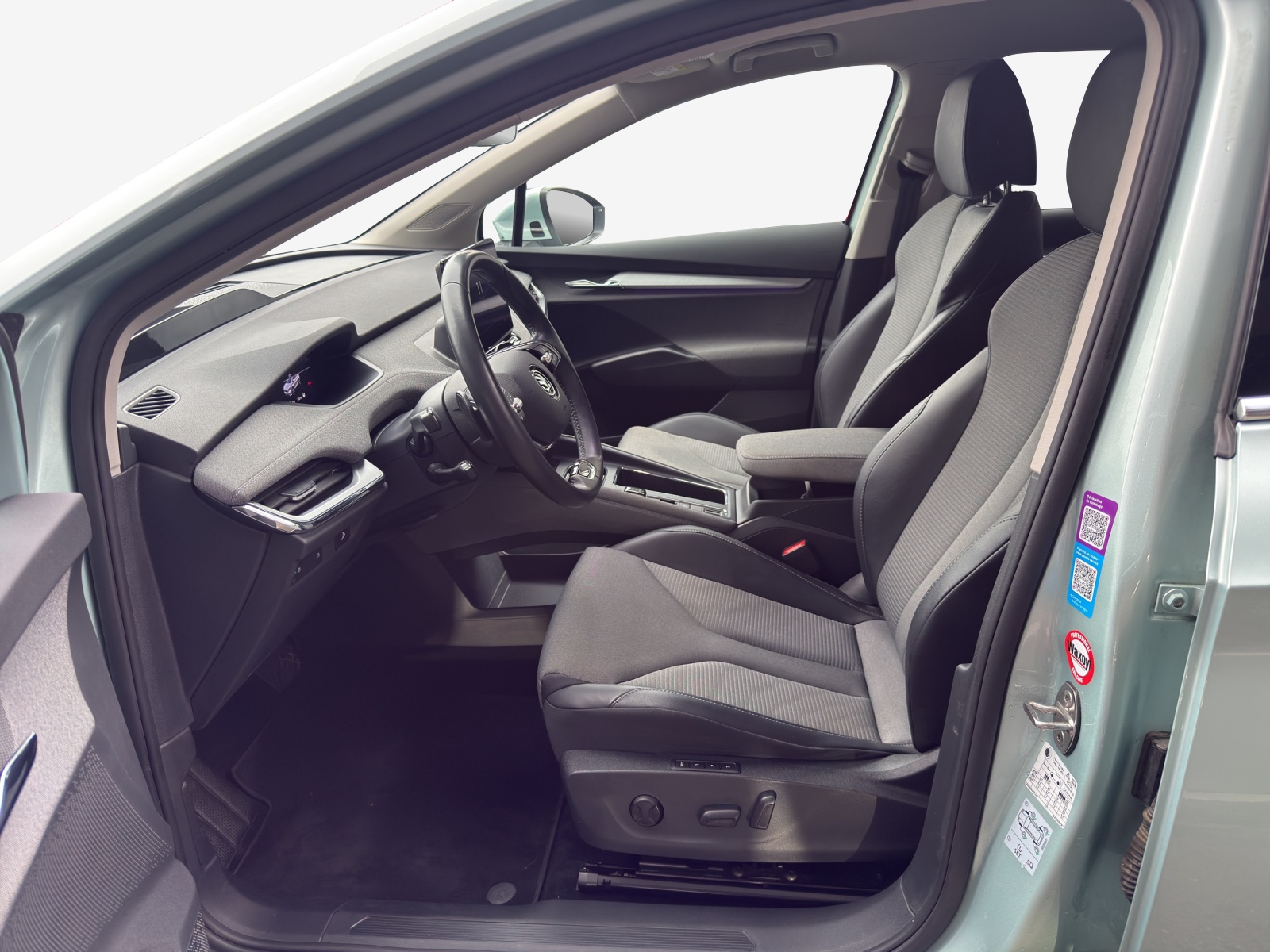 SKODA Enyaq iV 80-image-7