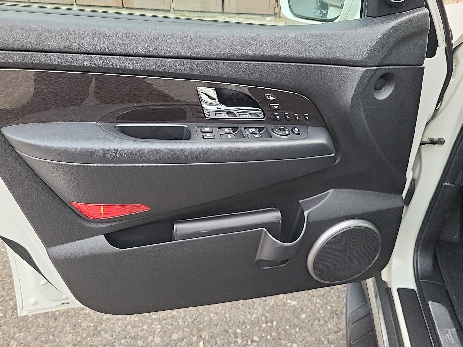 KGM-SsangYong Rexton RX200 e-XDi Sapphire 4WD Automatic-image-9