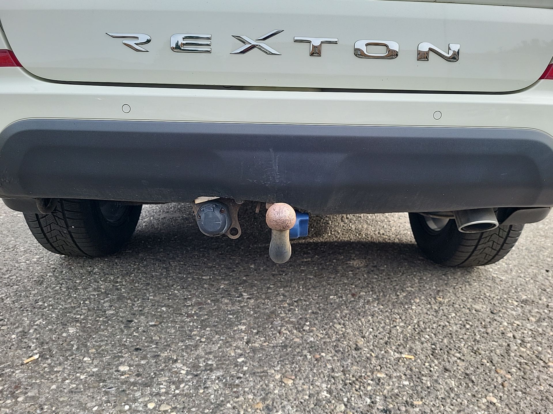 KGM-SsangYong Rexton RX200 e-XDi Sapphire 4WD Automatic-image-8