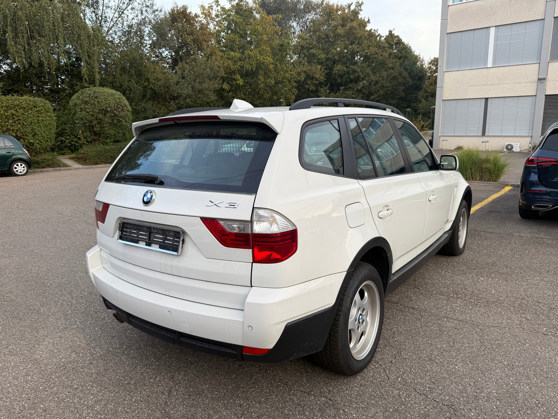 BMW X3 xDrive 20d (2.0d)-image-2
