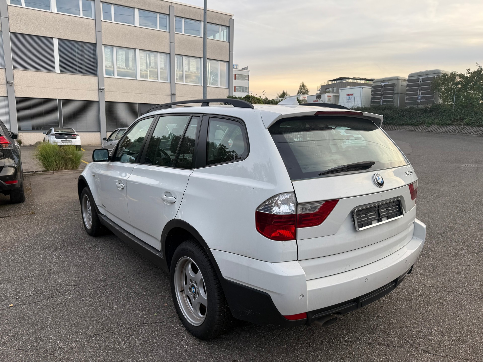 BMW X3 xDrive 20d (2.0d)-image-4
