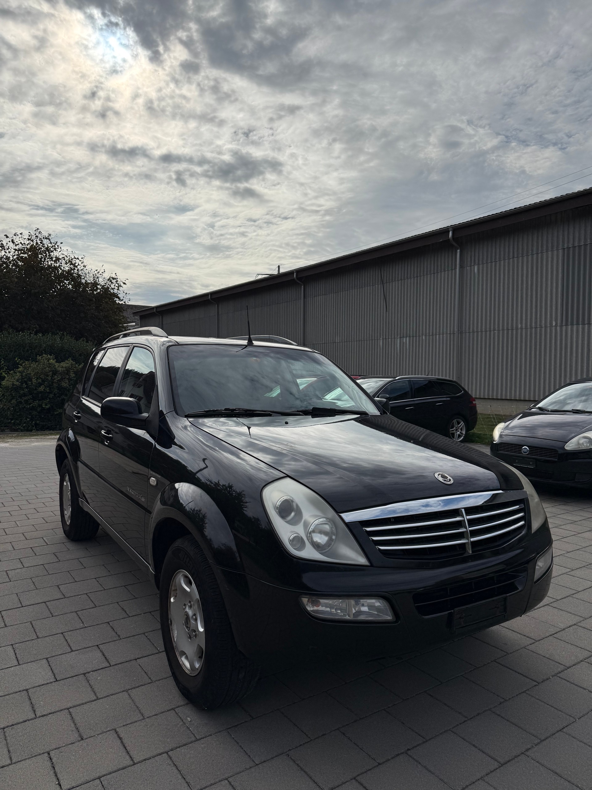 KGM-SsangYong Rexton RX 270 Xdi Trend-image-2