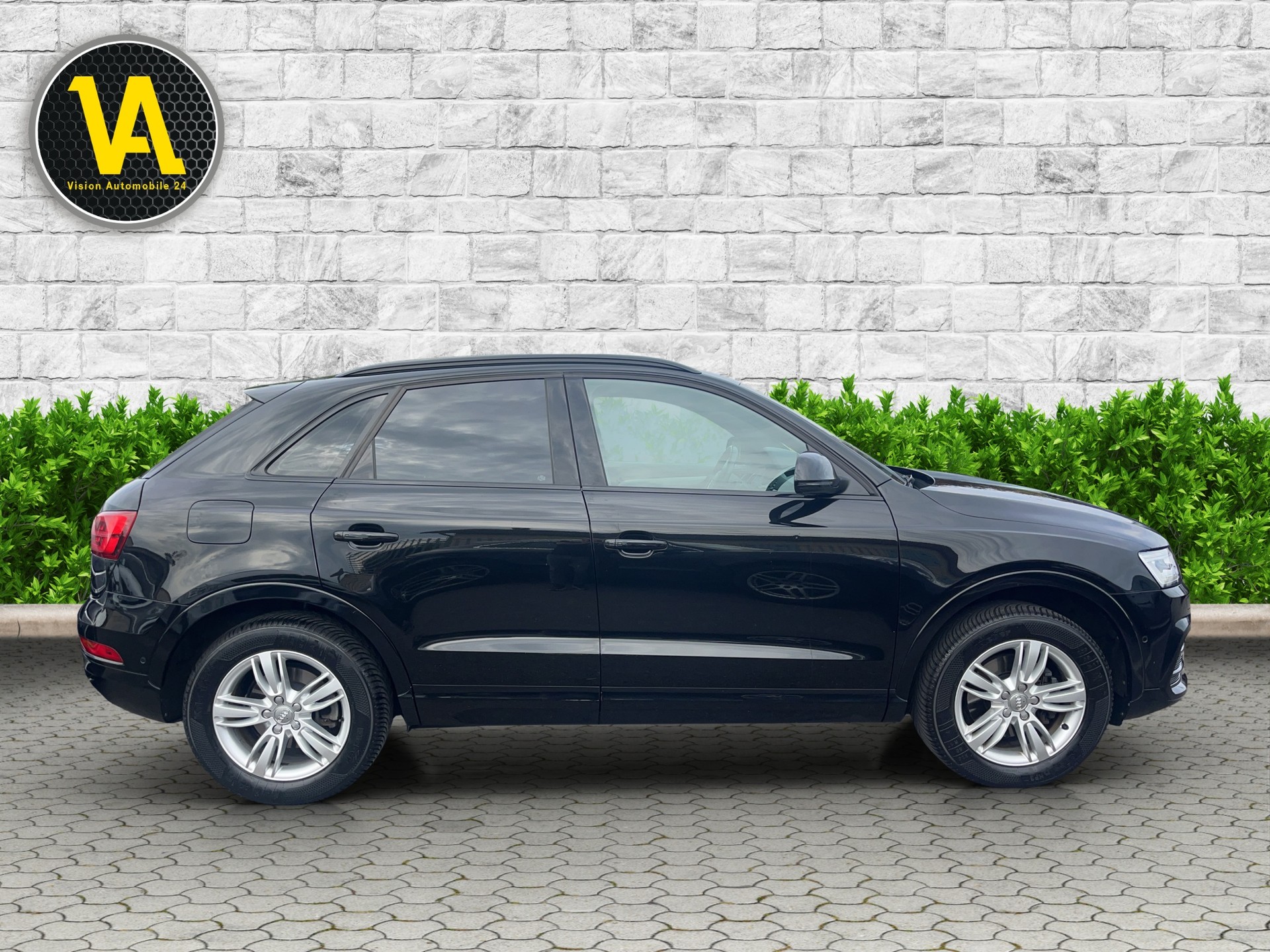 AUDI Q3 1.4 TFSI sport S-tronic-image-3