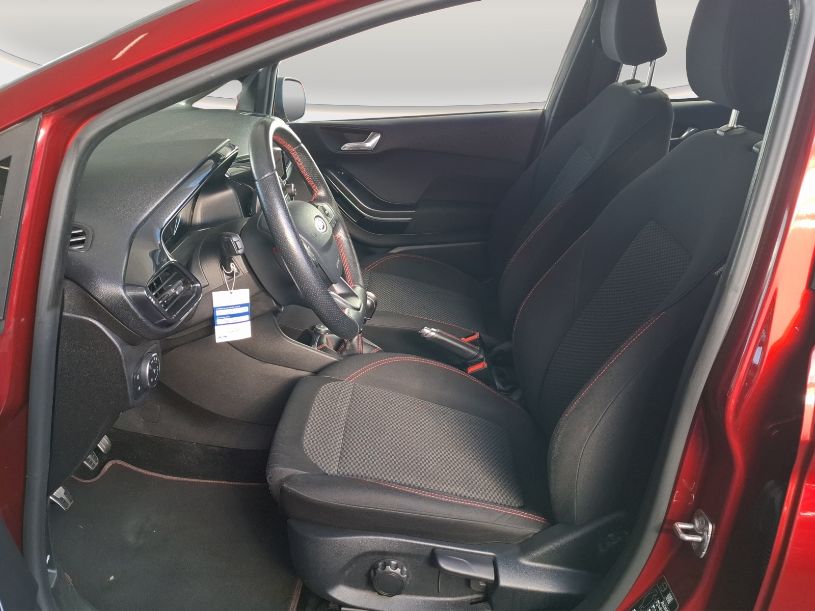 FORD Fiesta 1.0 SCTi ST Line // 8 fach Aluminiumbereift // MFK 09.10.2026-image-8
