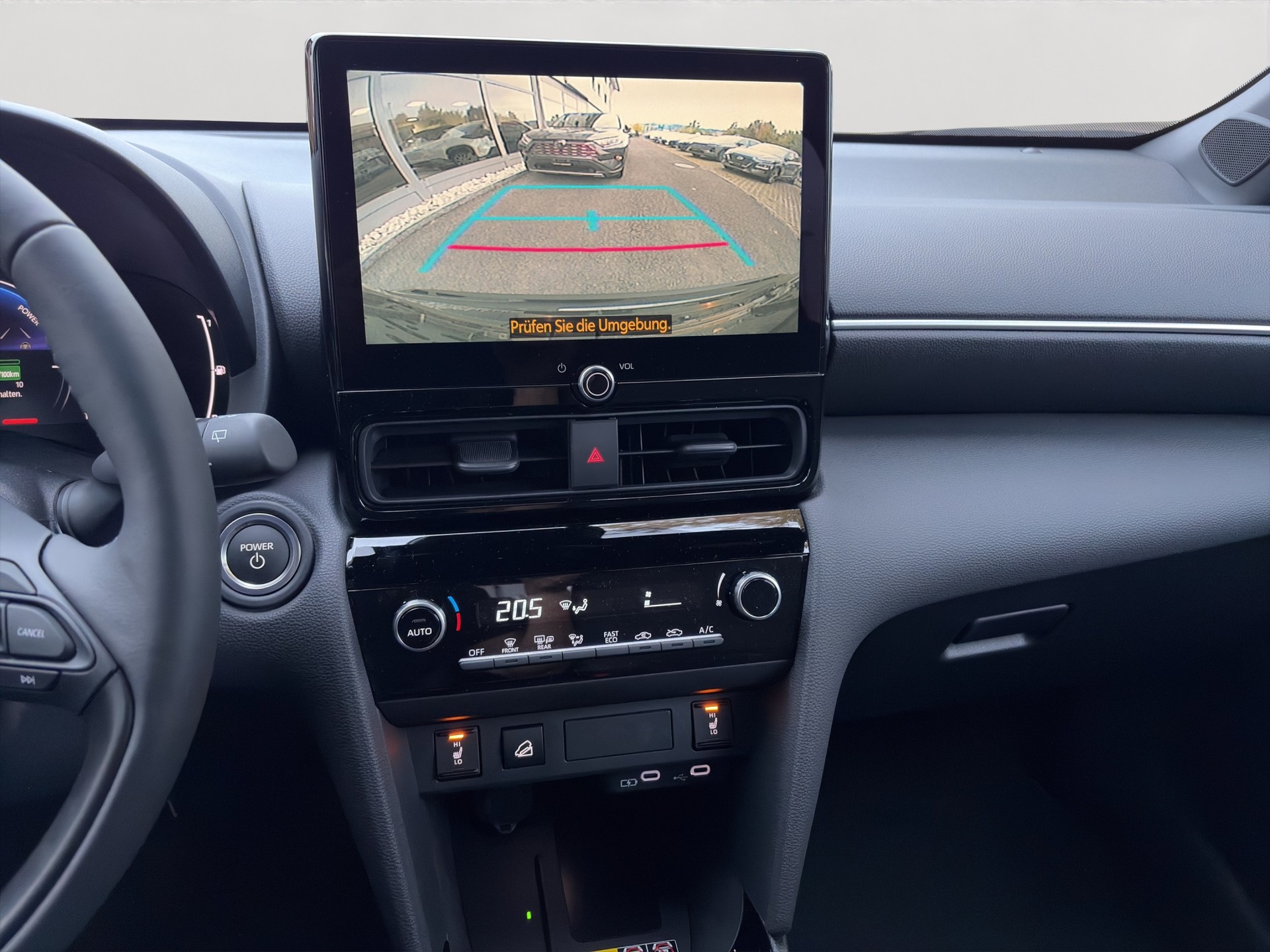 TOYOTA Yaris Cross 1.5 Trend AWDi e-CVT-image-10