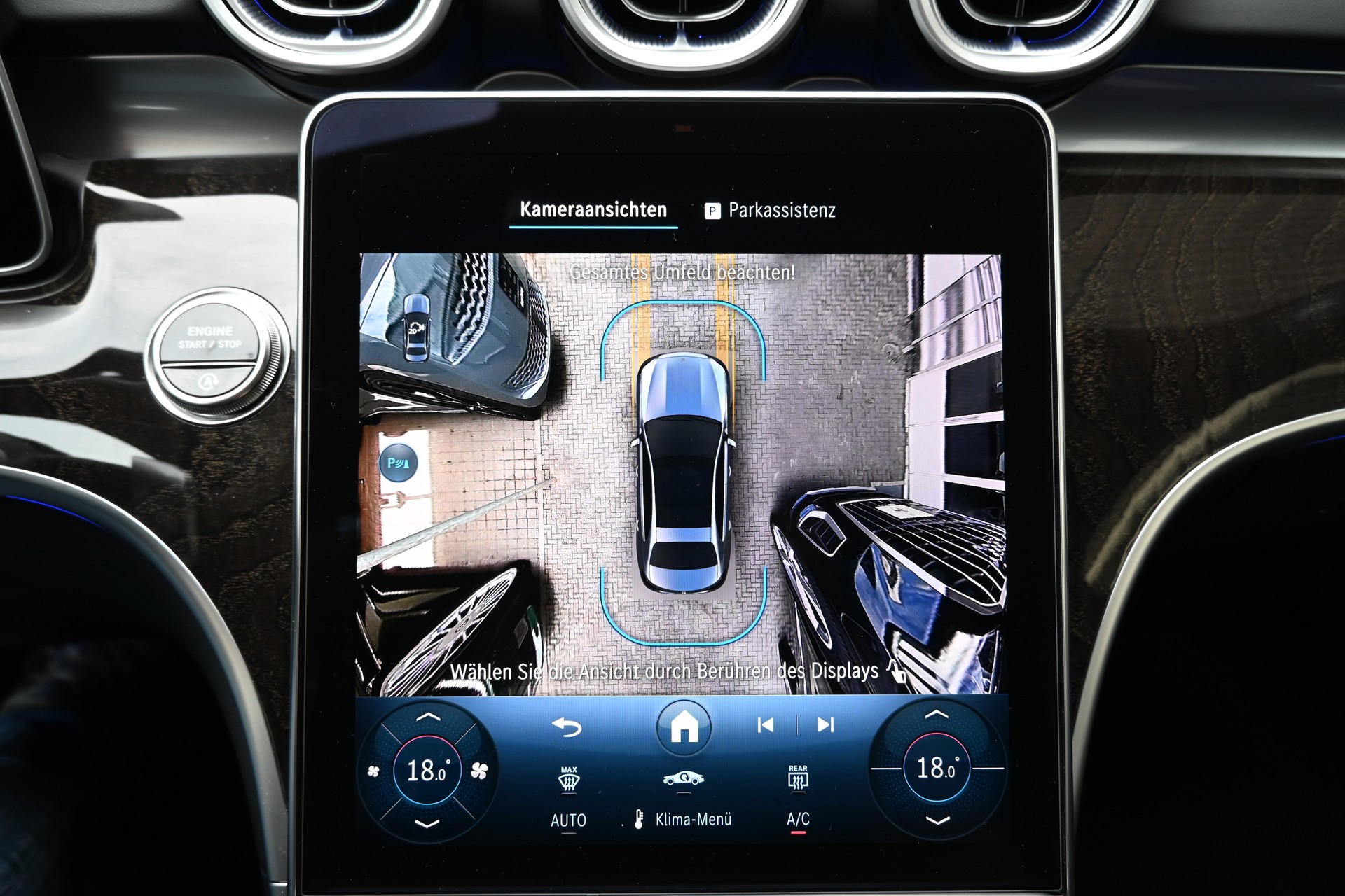 MERCEDES-BENZ C 300 d AMG Line 4 Matic-image-22