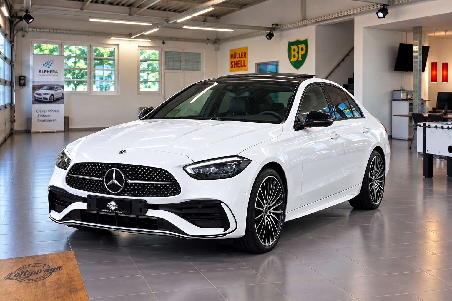 MERCEDES-BENZ C 300 d AMG Line 4 Matic-image-1