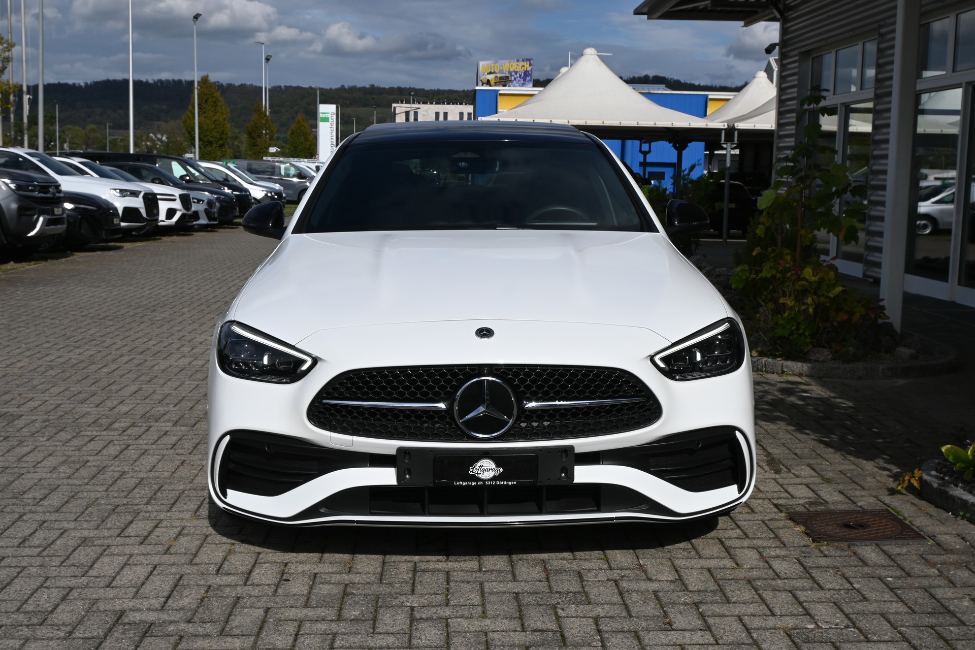 MERCEDES-BENZ C 300 d AMG Line 4 Matic-image-2