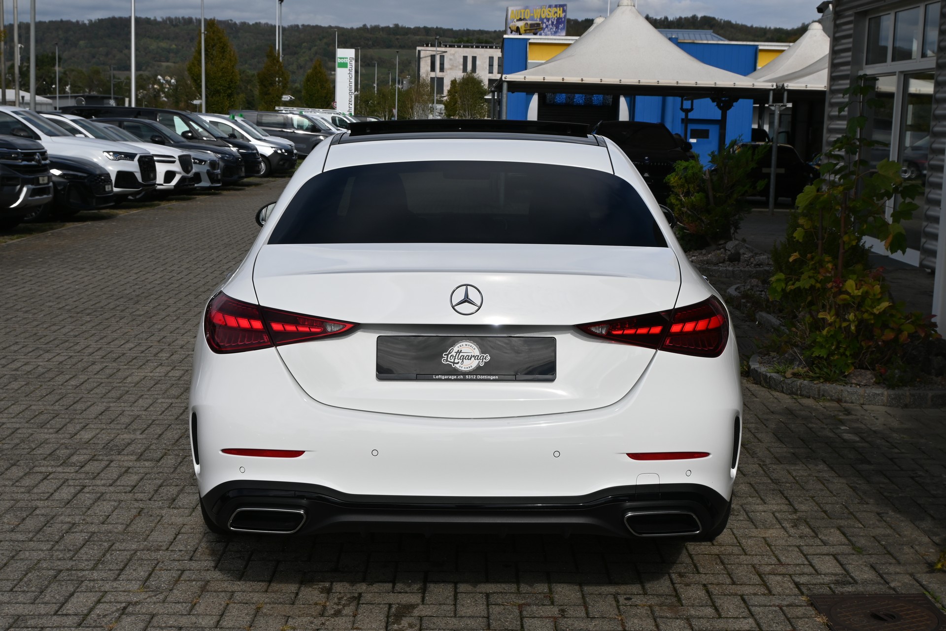 MERCEDES-BENZ C 300 d AMG Line 4 Matic-image-3
