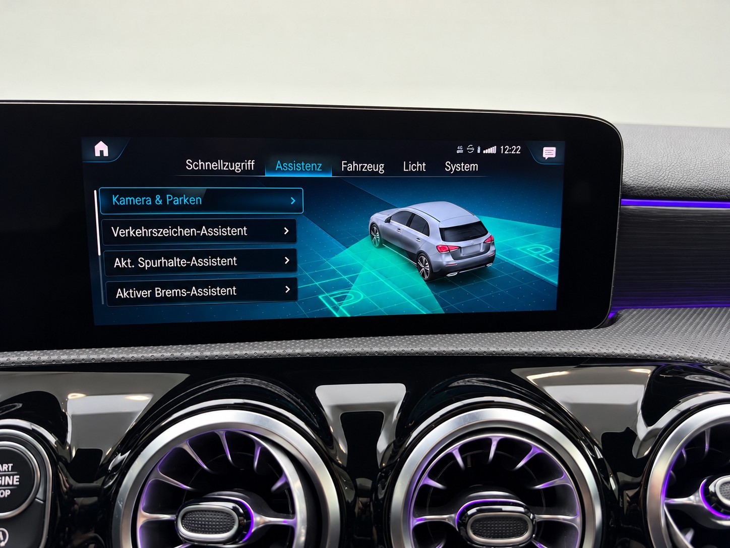MERCEDES-BENZ A 250 4Matic AMG Line 4Matic 7G-DCT-image-28