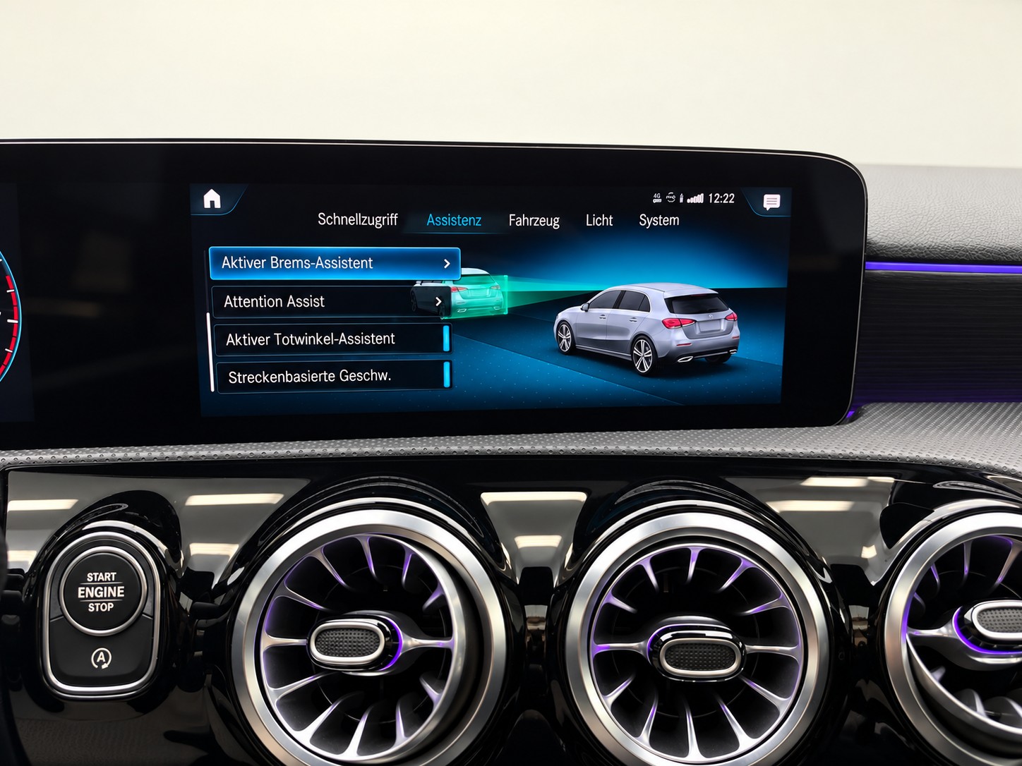 MERCEDES-BENZ A 250 4Matic AMG Line 4Matic 7G-DCT-image-29