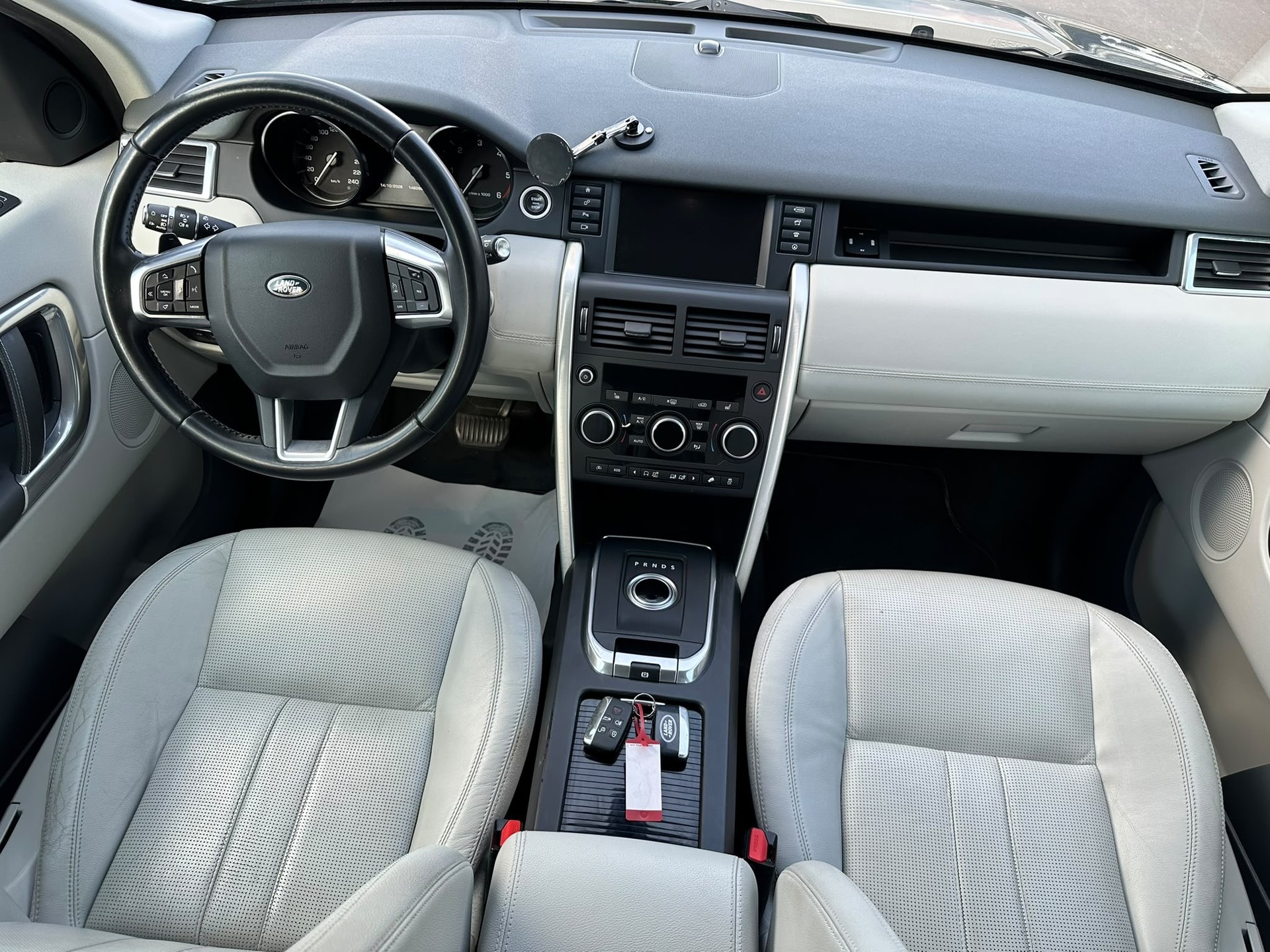 LAND ROVER Discovery Sport 2.0 TD4 HSE Luxury AT9-image-10