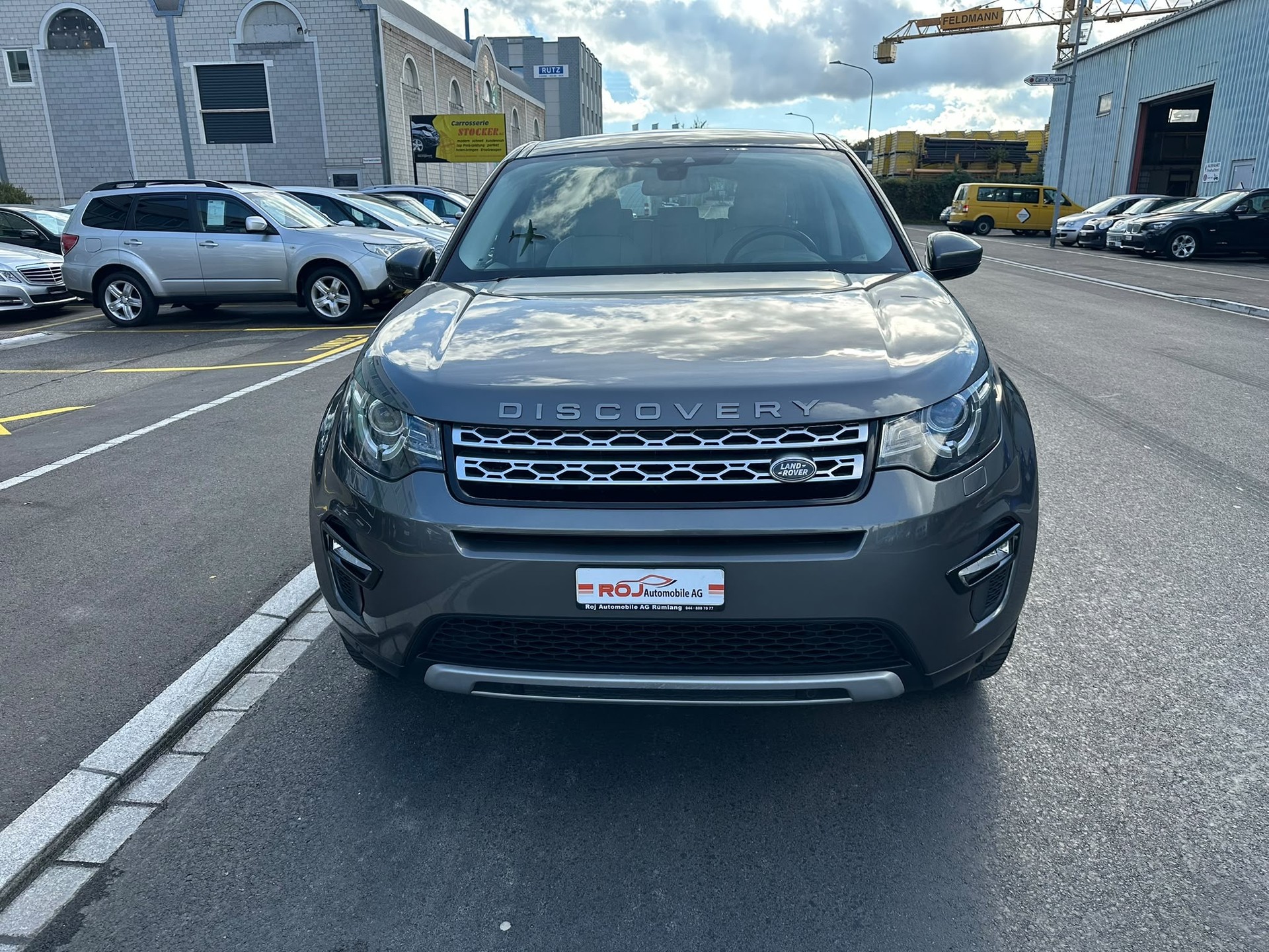 LAND ROVER Discovery Sport 2.0 TD4 HSE Luxury AT9-image-2