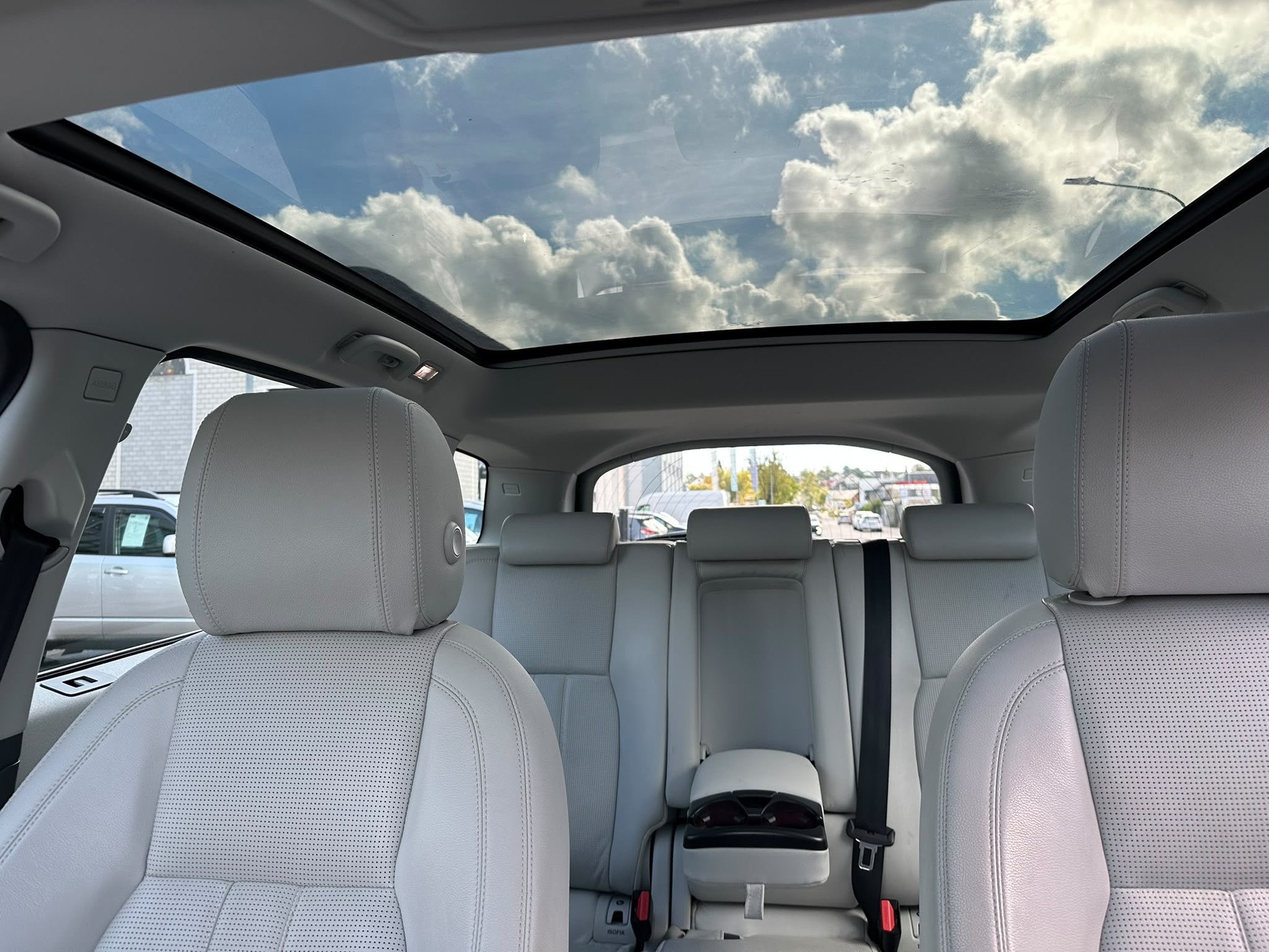 LAND ROVER Discovery Sport 2.0 TD4 HSE Luxury AT9-image-15