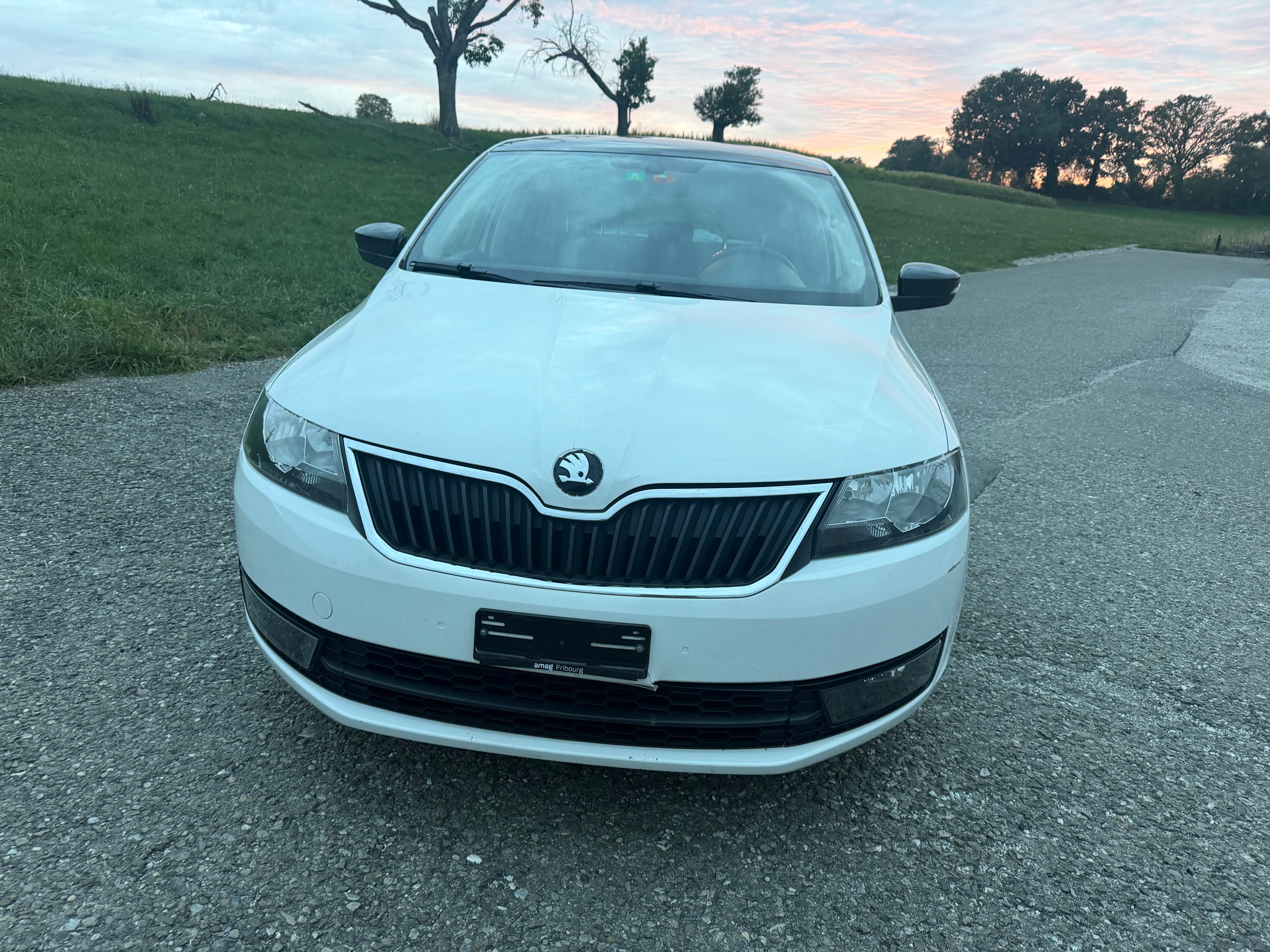 Car photo
