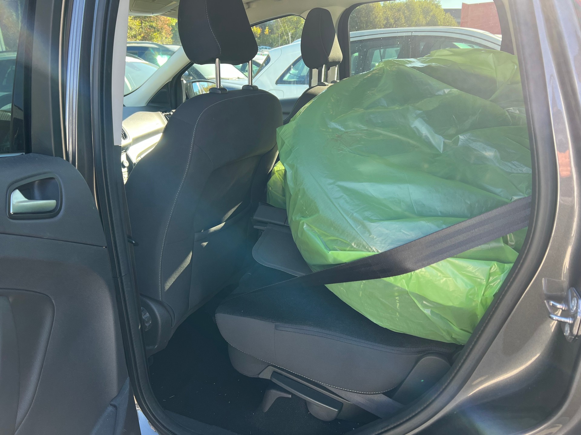 FORD Kuga 2.0 TDCi ST Line High 4WD-image-5