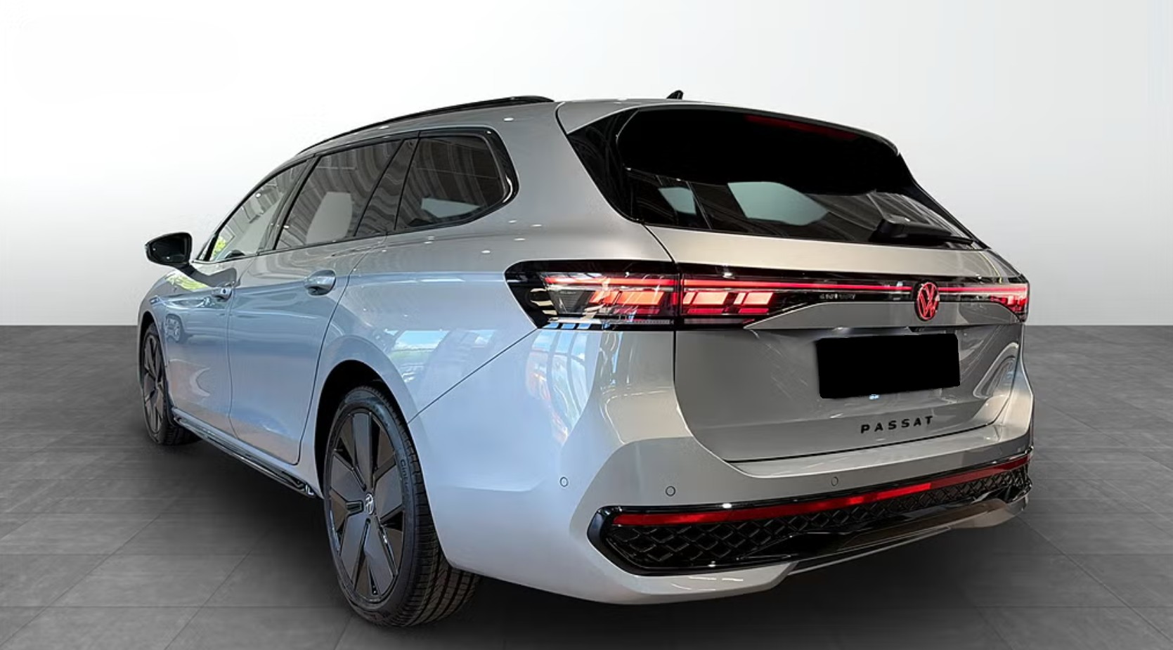 VW Passat Variant 2.0 TDI evo R-Line 4 Motion DSG-image-2