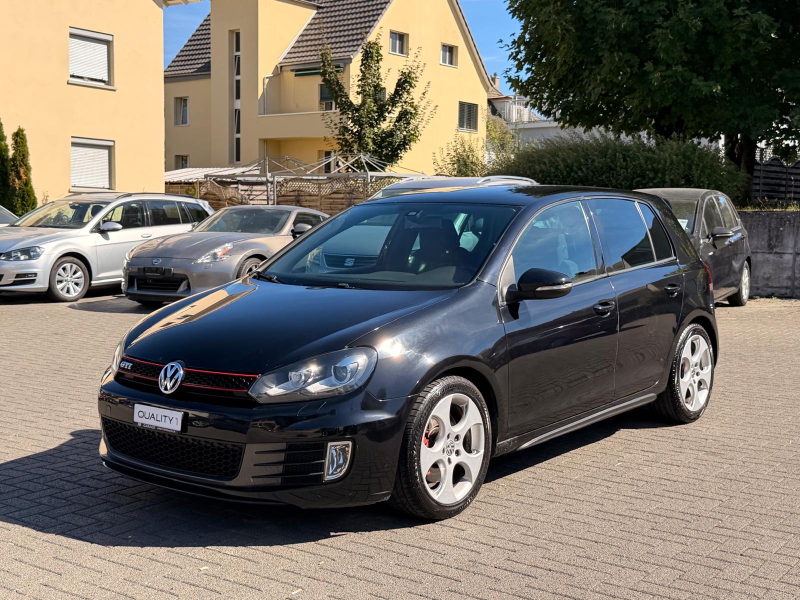 VW Golf 2.0 TSI GTI Team DSG-image-6