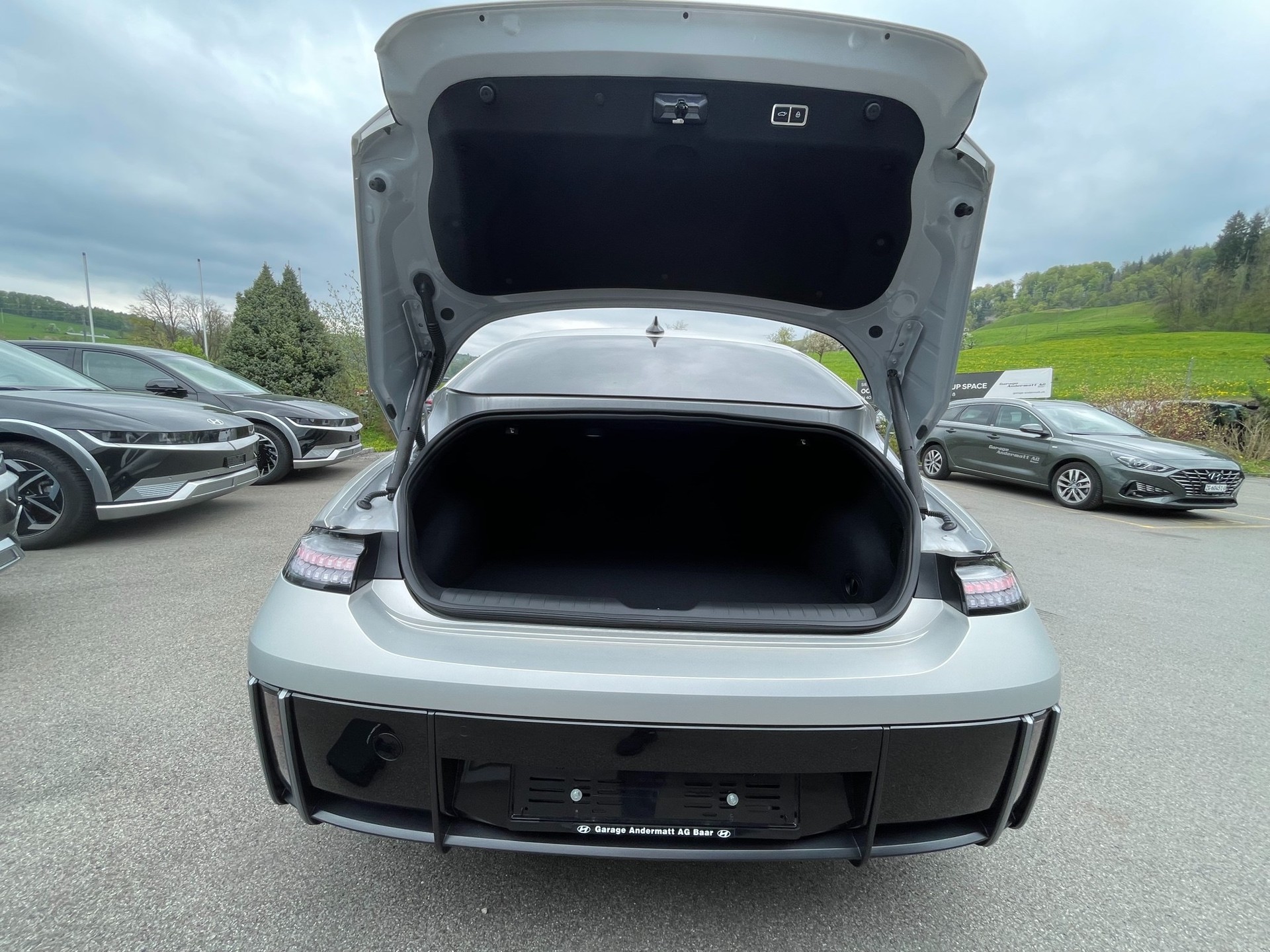 HYUNDAI Ioniq 6 77kWh Launch Edition 4WD-image-6