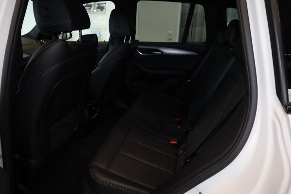 BMW X3 xDrive 20d M Sportpaket Steptronic 4x4 Euro 6-image-4