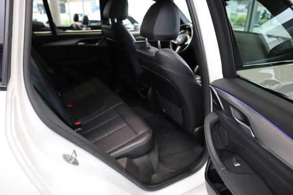 BMW X3 xDrive 20d M Sportpaket Steptronic 4x4 Euro 6-image-5