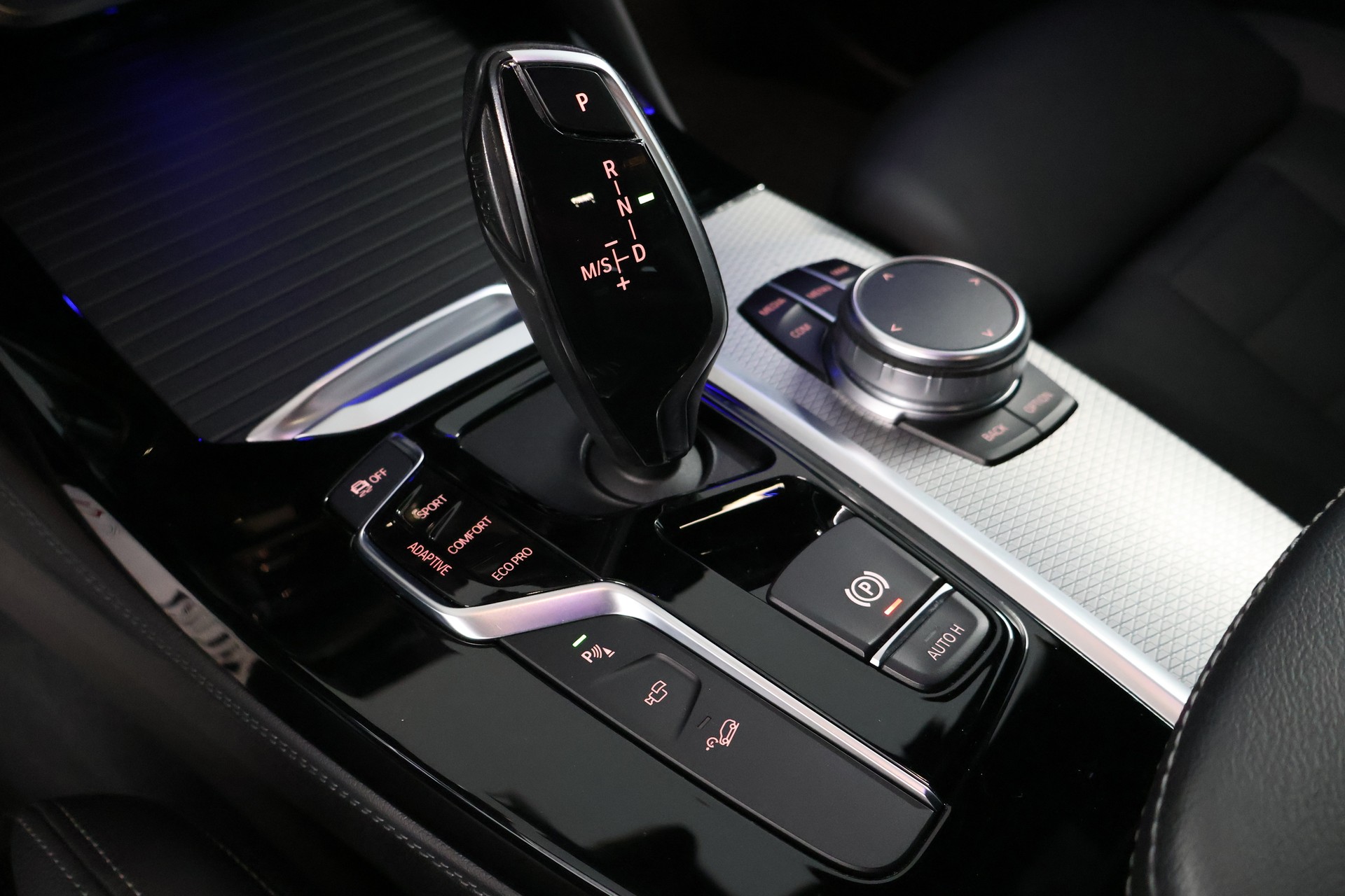 BMW X4 xDrive M40d Steptronic-image-23