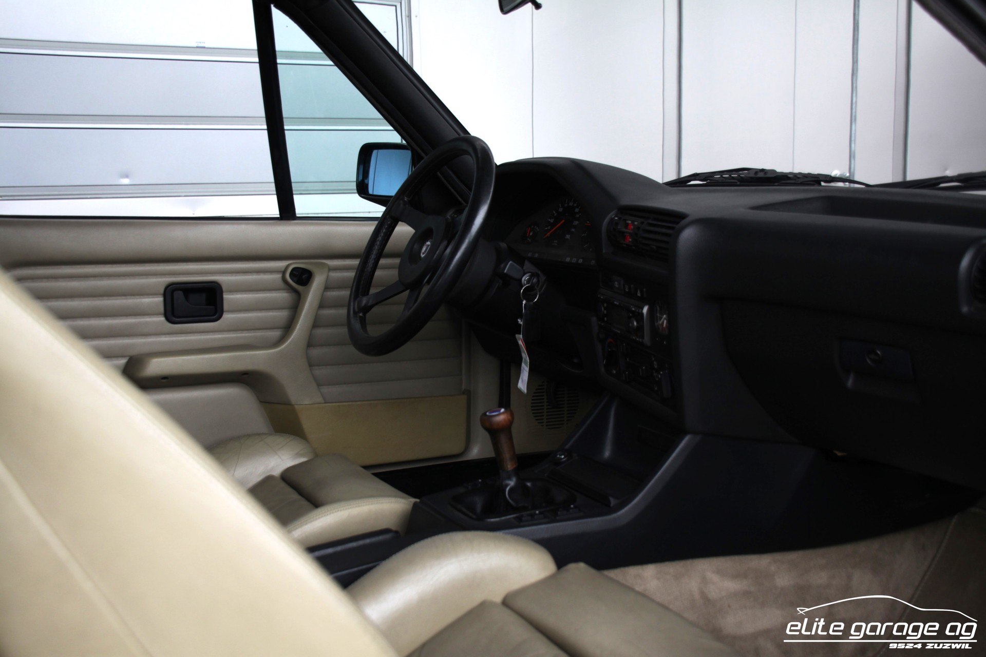 BMW-ALPINA C2 2.7 E30 Cabrio-image-15